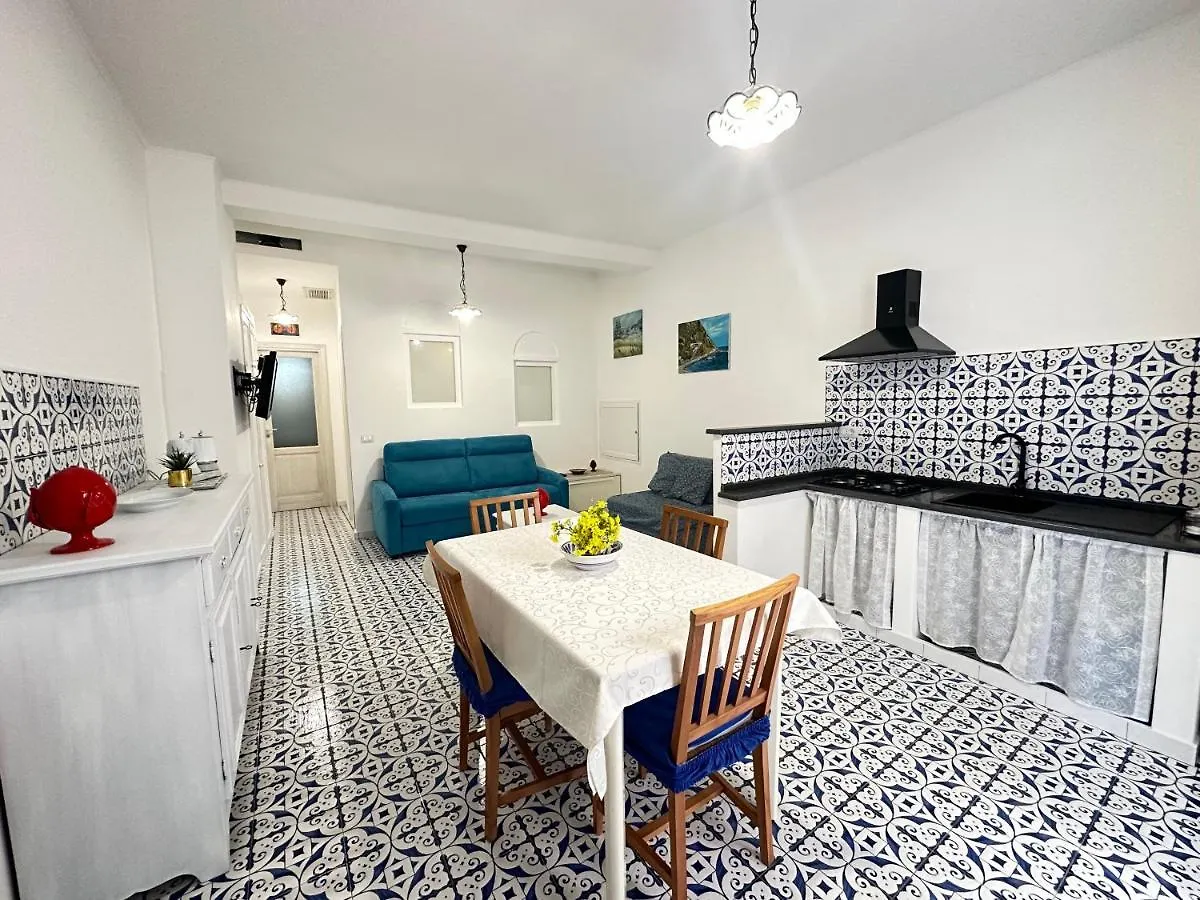 Apartment Canneto Blu Lipari