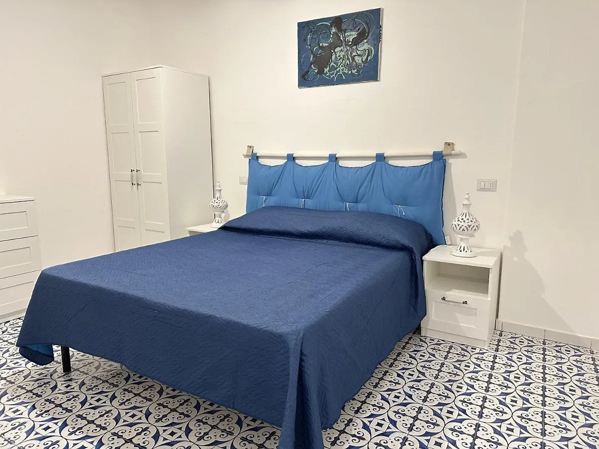 Canneto Blu Città di Lipari 0*,  Italia